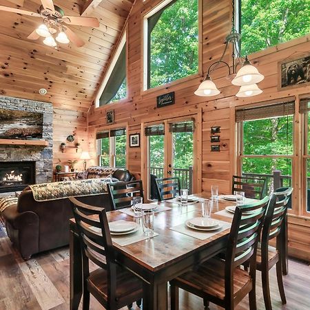 Peaceful Family Cabin With Hot Tub, Game Room, & More! سيفيرفيل المظهر الخارجي الصورة