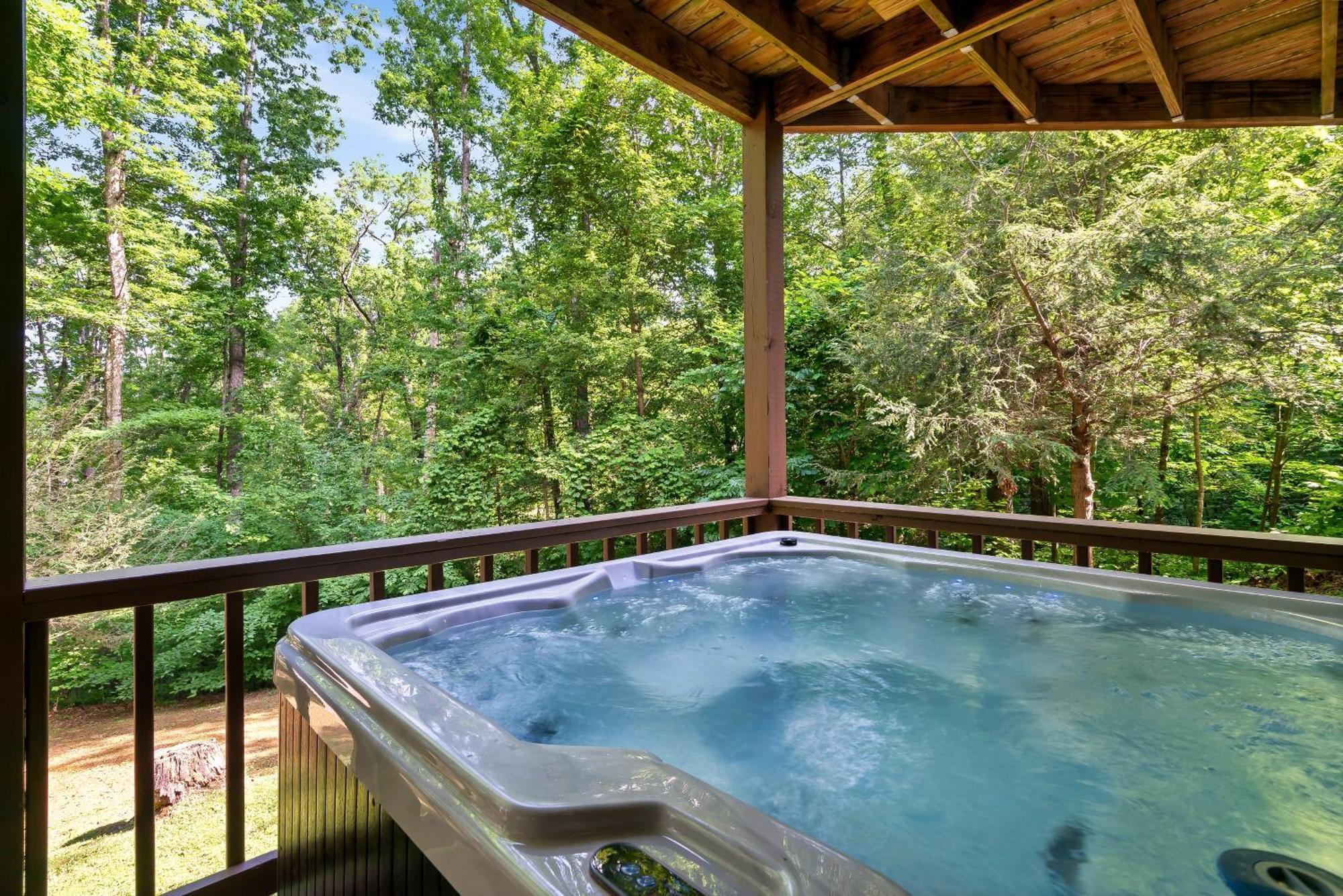Peaceful Family Cabin With Hot Tub, Game Room, & More! سيفيرفيل المظهر الخارجي الصورة