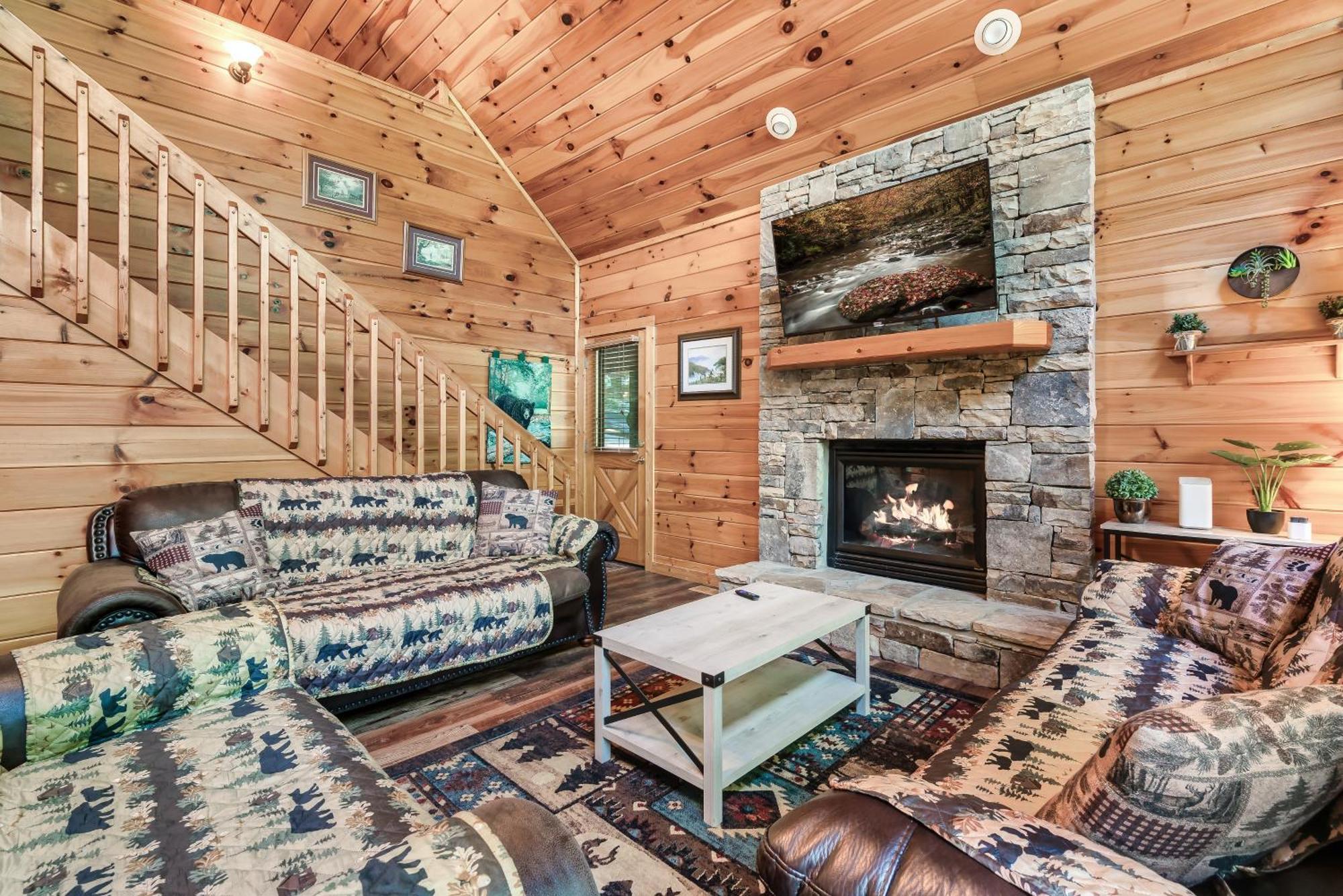 Peaceful Family Cabin With Hot Tub, Game Room, & More! سيفيرفيل المظهر الخارجي الصورة