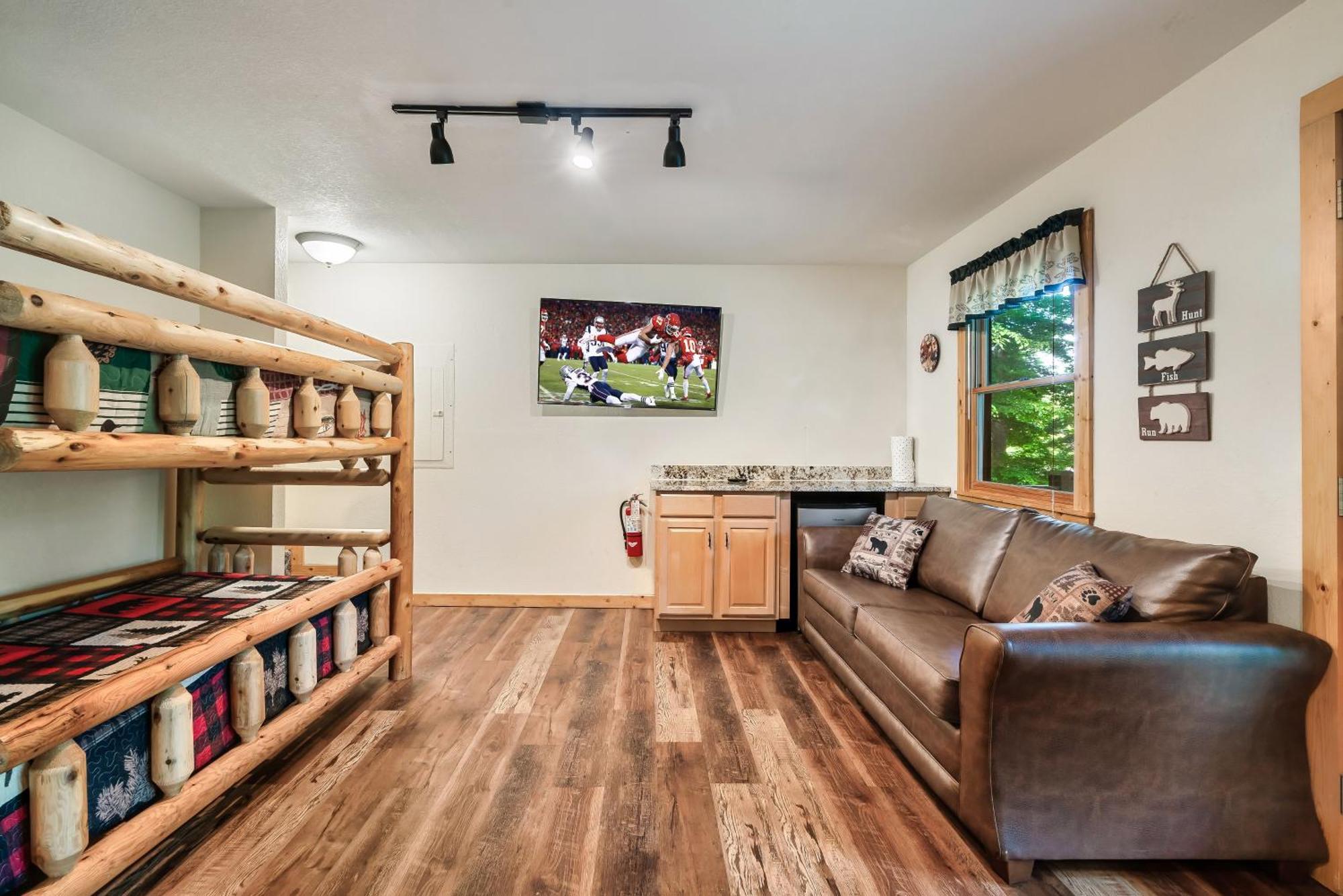 Peaceful Family Cabin With Hot Tub, Game Room, & More! سيفيرفيل المظهر الخارجي الصورة