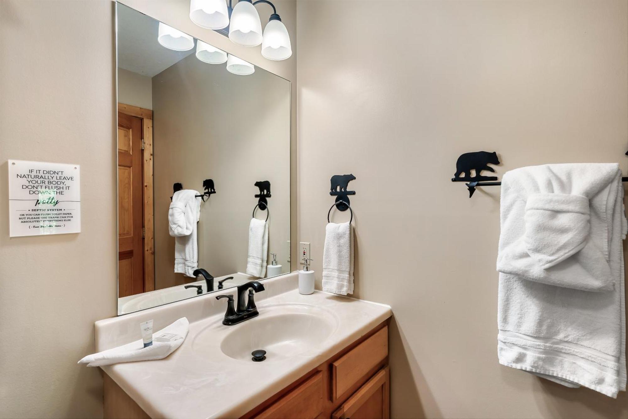 Peaceful Family Cabin With Hot Tub, Game Room, & More! سيفيرفيل المظهر الخارجي الصورة